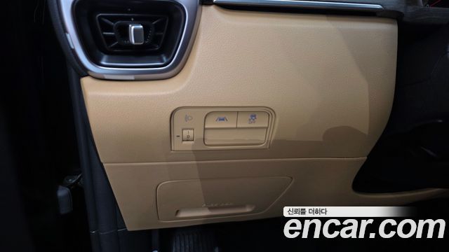 Kia Sorento (IV) Gasoline 2.5T 2WD Trendy 2023 — фото 19