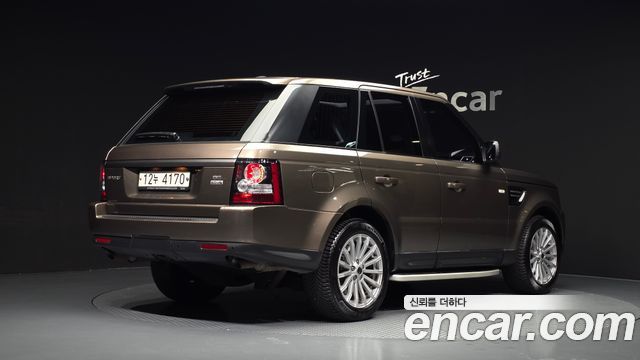 Land Rover Range Rover Sport 3.0 SDV6 2012 — фото 2
