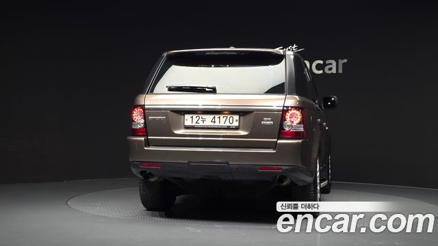 Land Rover Range Rover Sport 3.0 SDV6 2012 — фото 4