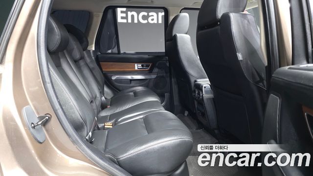 Land Rover Range Rover Sport 3.0 SDV6 2012 — фото 12