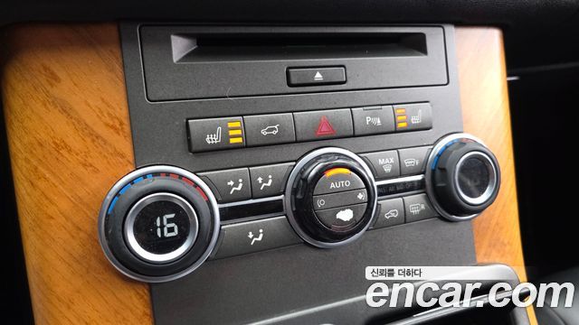 Land Rover Range Rover Sport 3.0 SDV6 2012 — фото 15