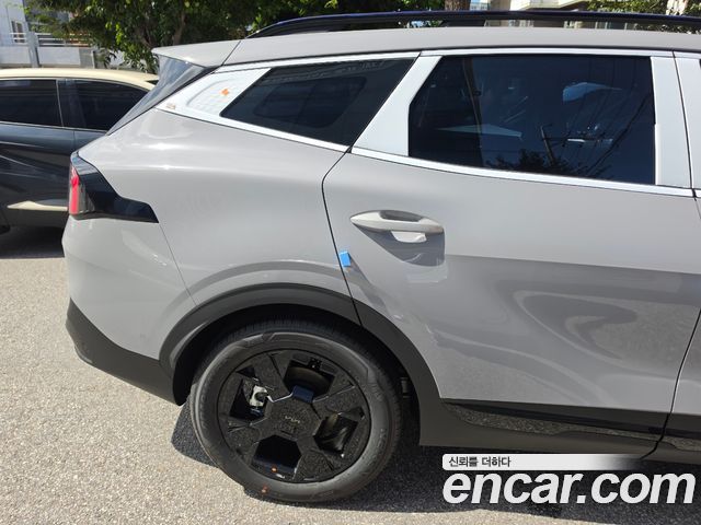 Kia Sportage (V) Gasoline 1.6 Turbo 2WD Signature X Line 2026 — фото 23