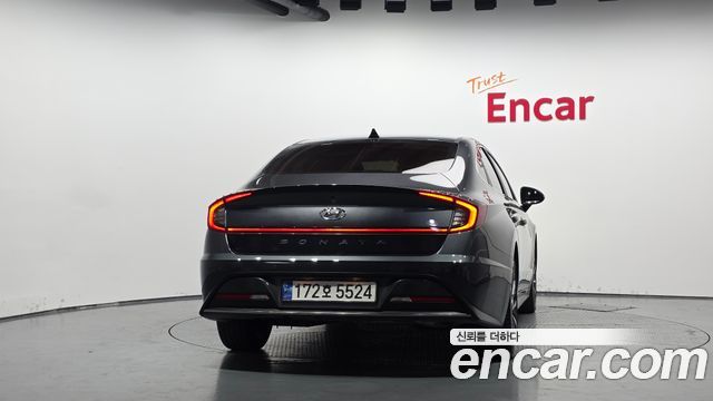 Hyundai Sonata Hybrid (DN8) Premium Plus 2023 — фото 4