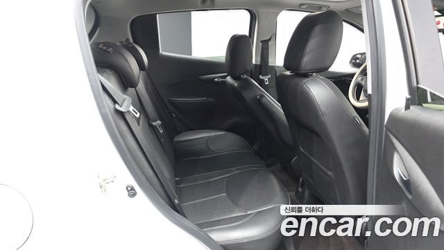 Chevrolet Next Spark LTZ 2016 — фото 12