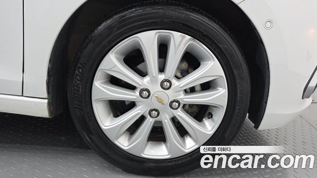 Chevrolet Next Spark LTZ 2016 — фото 21