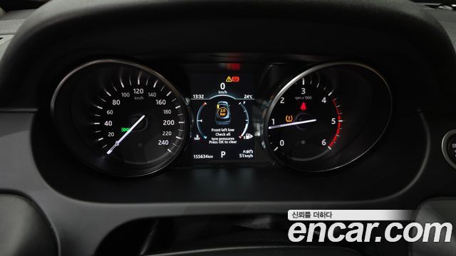 Land Rover Discovery Sport 2.0 TD4 HSE Luxury 2018 — фото 8