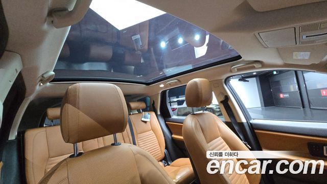 Land Rover Discovery Sport 2.0 TD4 HSE Luxury 2018 — фото 19