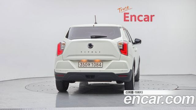 KG Mobility (SsangYong) Very New Tivoli Gasoline 1.5 2WD V1 2021 — фото 4