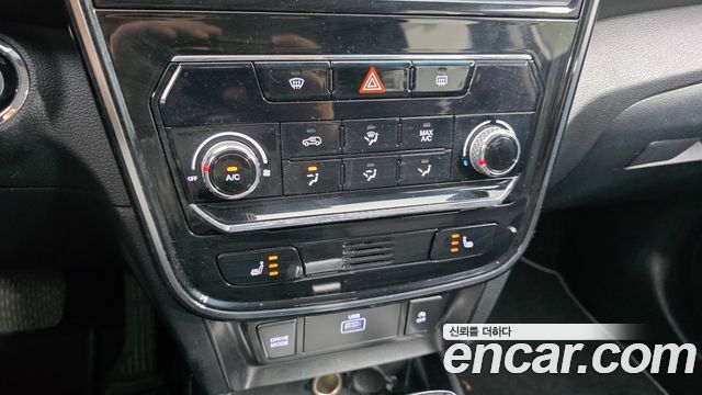 KG Mobility (SsangYong) Very New Tivoli Gasoline 1.5 2WD V1 2021 — фото 16