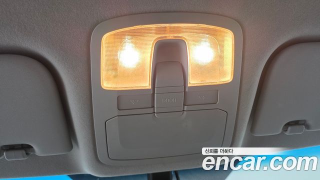 KG Mobility (SsangYong) Very New Tivoli Gasoline 1.5 2WD V1 2021 — фото 18