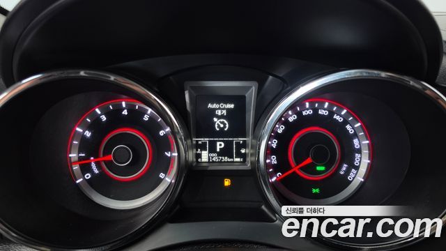 KG Mobility (SsangYong) Tivoli LX 2WD HI-DLX 2016 — фото 8