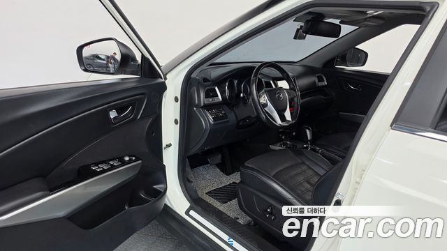KG Mobility (SsangYong) Tivoli LX 2WD HI-DLX 2016 — фото 10