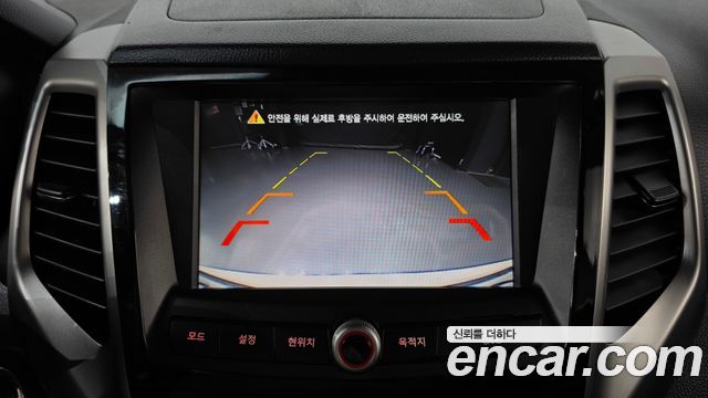 KG Mobility (SsangYong) Tivoli LX 2WD HI-DLX 2016 — фото 16