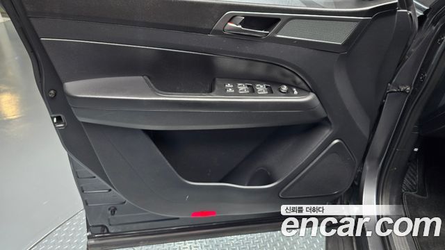 KG Mobility (SsangYong) Rexton Sports Diesel 2.2 4WD Prestige 2021 — фото 24