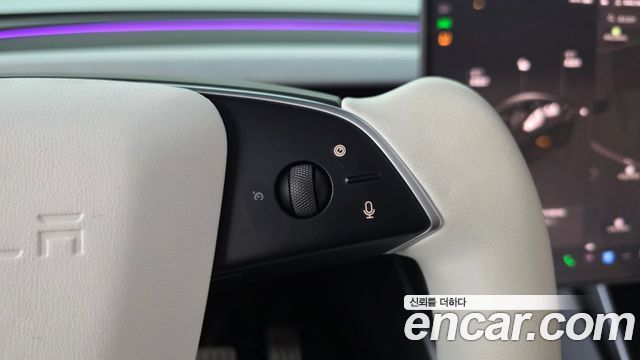 Tesla Model Y Long Range AWD 2025 — фото 27