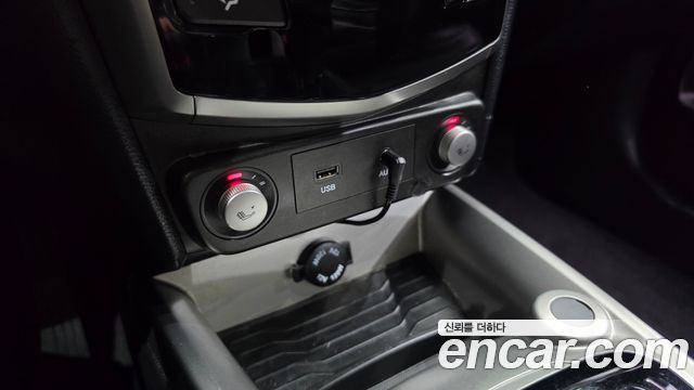 KG Mobility (SsangYong) Tivoli Armor TX 2WD 2018 — фото 16