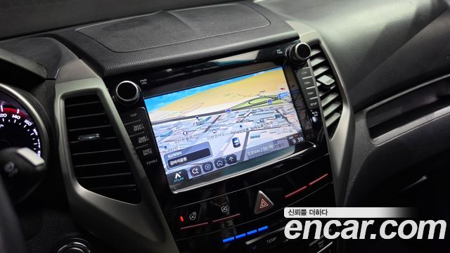 KG Mobility (SsangYong) Tivoli Armor TX 2WD 2018 — фото 18