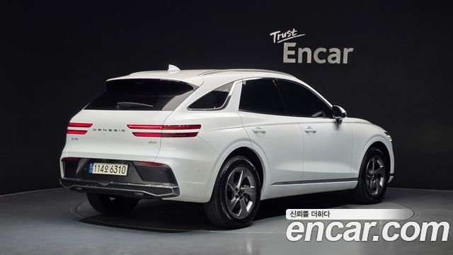 Genesis GV70 2.5T Gasoline AWD 2025 — фото 2
