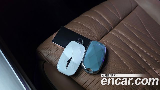 Genesis GV70 2.5T Gasoline AWD 2025 — фото 18