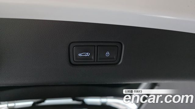 Genesis GV70 2.5T Gasoline AWD 2025 — фото 19