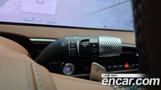 Genesis GV70 2.5T Gasoline AWD 2025 — фото 27