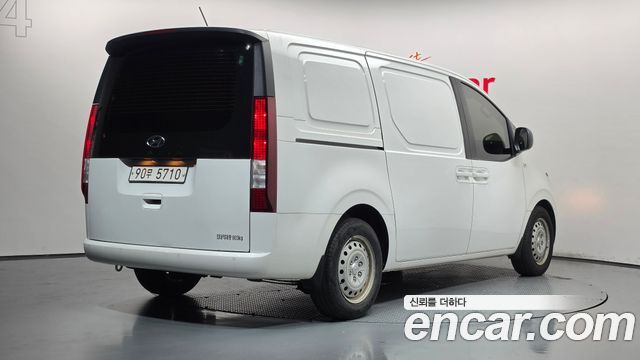 Hyundai Staria Cargo 3-Seater Smart 2022 — фото 2