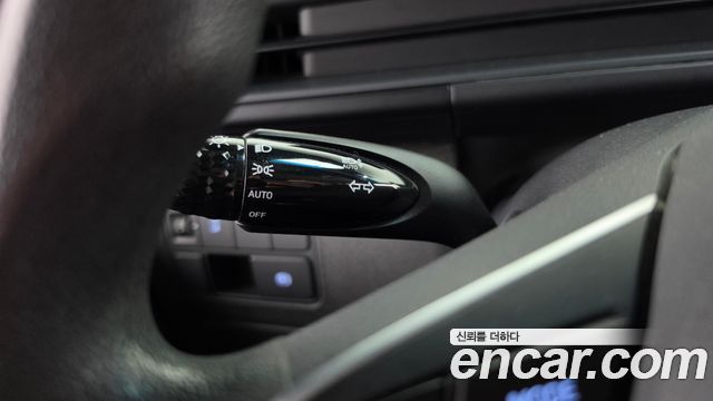 Hyundai Staria Cargo 3-Seater Smart 2022 — фото 17