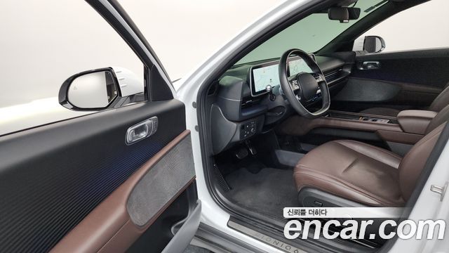 Hyundai Ioniq 6 Long Range AWD Prestige 2023 — фото 10