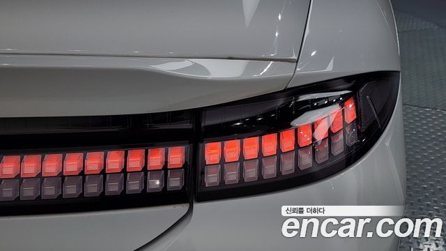 Hyundai Ioniq 6 Long Range AWD Prestige 2023 — фото 23