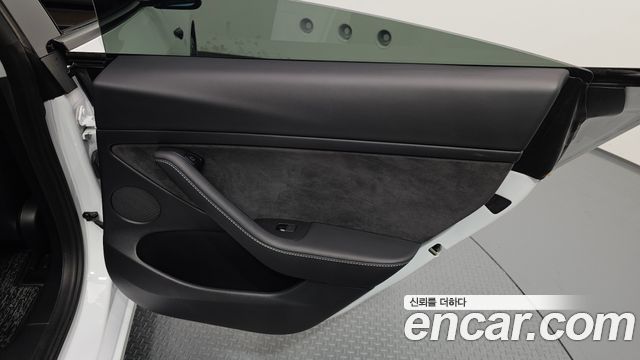 Tesla Model 3 Long Range AWD 2021 — фото 31