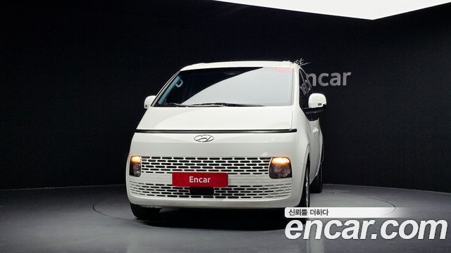 Hyundai Staria Cargo 3-Seater Modern 2023 — фото 3