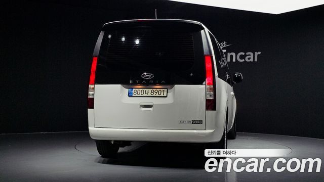 Hyundai Staria Cargo 3-Seater Modern 2023 — фото 4