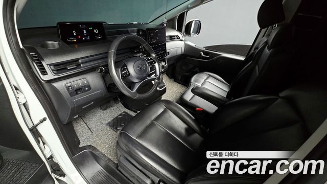 Hyundai Staria Cargo 3-Seater Modern 2023 — фото 7