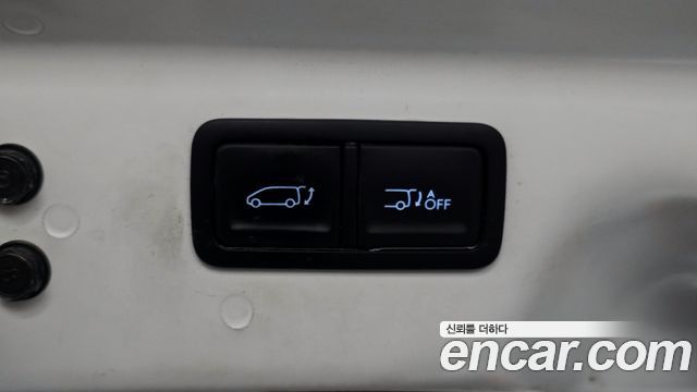 Hyundai Staria Cargo 3-Seater Modern 2023 — фото 24
