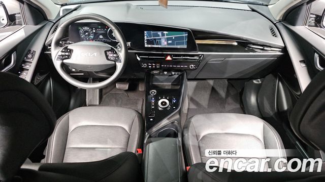 Kia Niro EV Air 2023 — фото 7