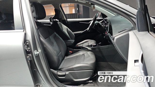 Kia Niro EV Air 2023 — фото 12
