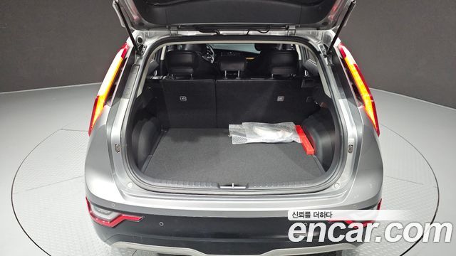 Kia Niro EV Air 2023 — фото 33