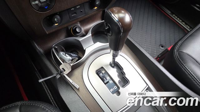 KG Mobility (SsangYong) Rexton W 2.0 4WD RX7 Luxury 2013 — фото 9