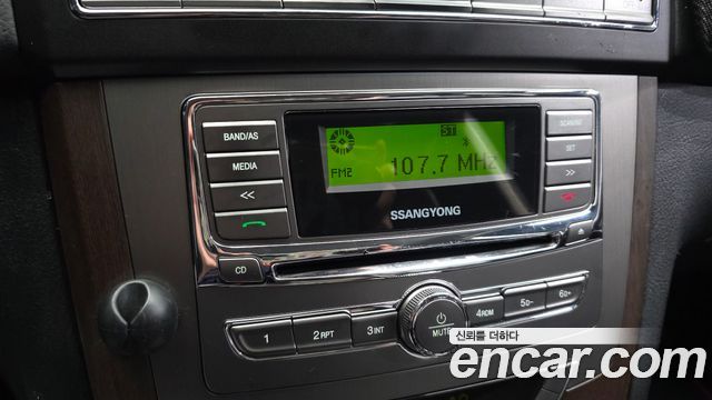 KG Mobility (SsangYong) Rexton W 2.0 4WD RX7 Luxury 2013 — фото 15