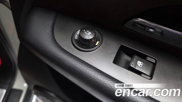 KG Mobility (SsangYong) Rexton W 2.0 4WD RX7 Luxury 2013 — фото 18
