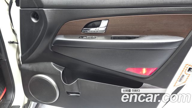 KG Mobility (SsangYong) Rexton W 2.0 4WD RX7 Luxury 2013 — фото 24