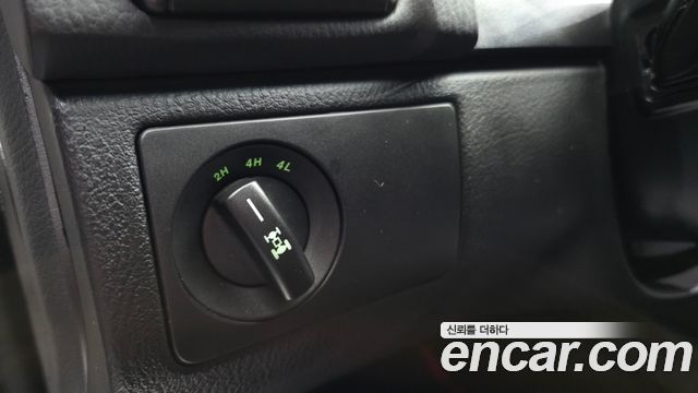 KG Mobility (SsangYong) Rexton W 2.0 4WD RX7 Luxury 2013 — фото 28