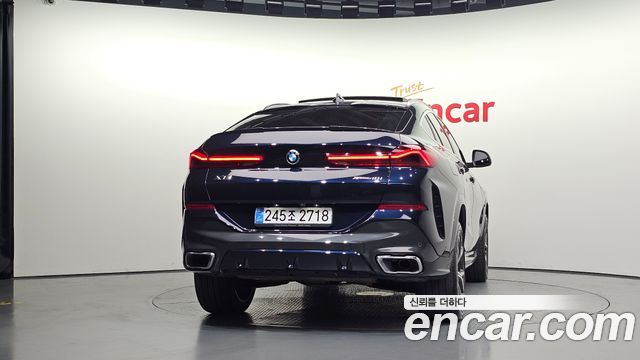 BMW X6 (G06) xDrive40i M Sport 2022 — фото 4