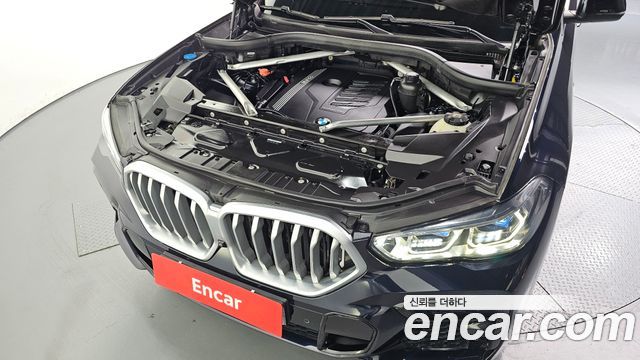 BMW X6 (G06) xDrive40i M Sport 2022 — фото 6