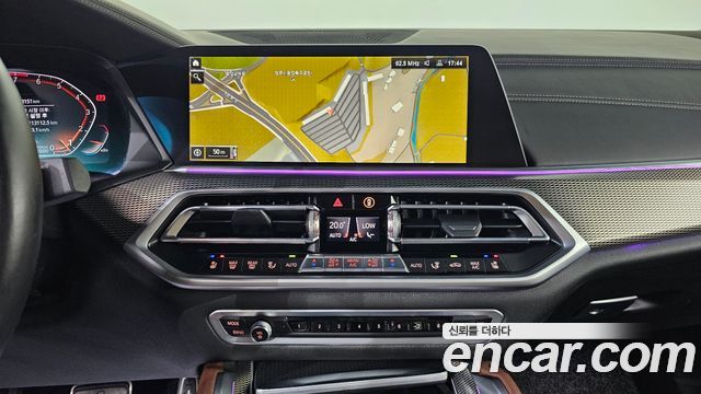 BMW X6 (G06) xDrive40i M Sport 2022 — фото 15