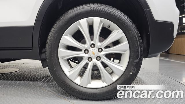 Chevrolet Trax 1.4 Premier 2018 — фото 21