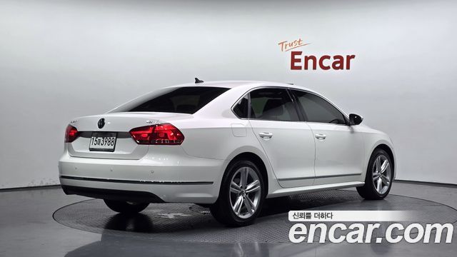 Volkswagen Passat 2.0 TDI B7 2014 — фото 2