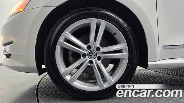 Volkswagen Passat 2.0 TDI B7 2014 — фото 5