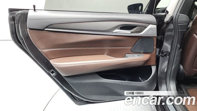 BMW 6 Series GT (G32) 630i xDrive M Sport 2020 — фото 25