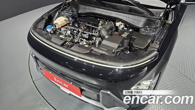 Hyundai Kona (SX2) Gasoline 1.6 Turbo 2WD Inspiration 2023 — фото 6